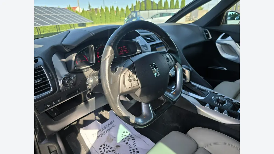 CITROEN DS5 -