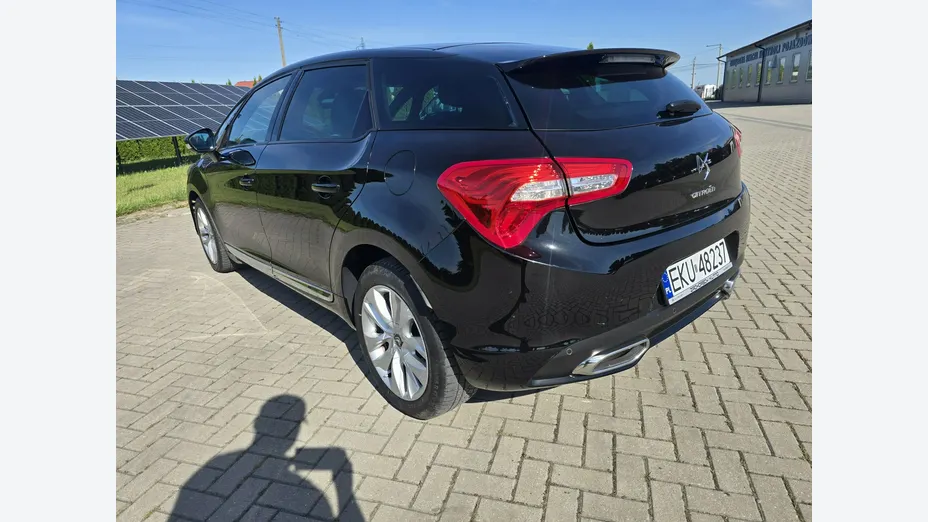 CITROEN DS5 -