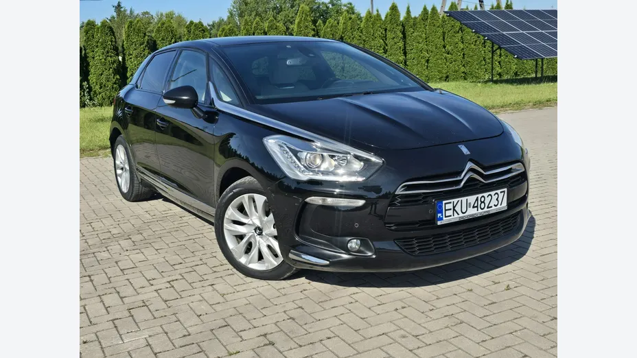 CITROEN DS5 -