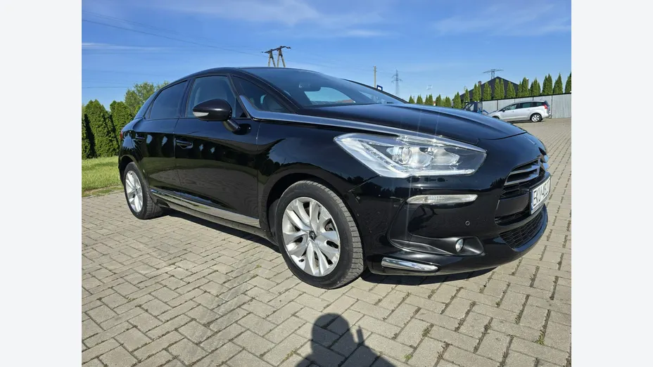 CITROEN DS5 -