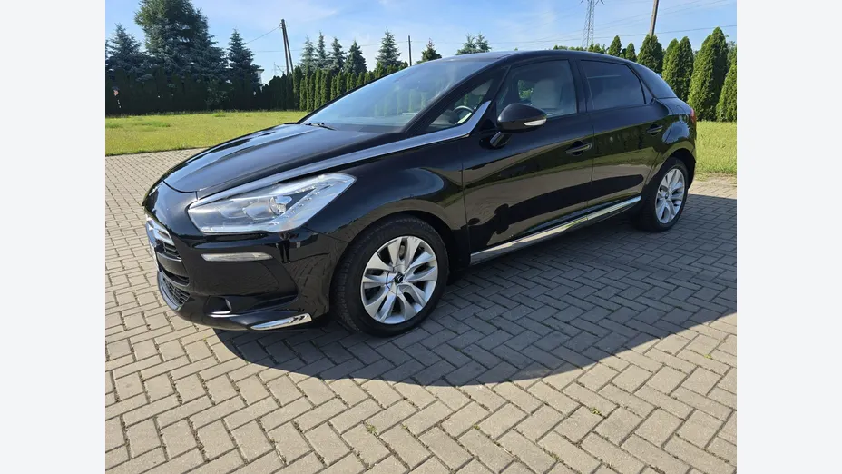 CITROEN DS5 -