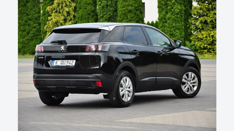 PEUGEOT 3008 -