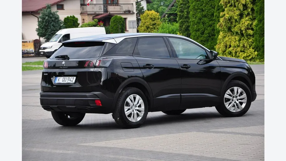 PEUGEOT 3008 -