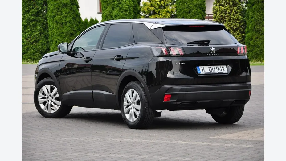 PEUGEOT 3008 -
