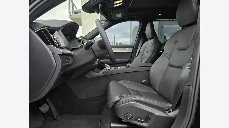 VOLVO XC90 -