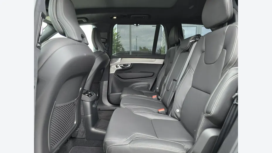 VOLVO XC90 -