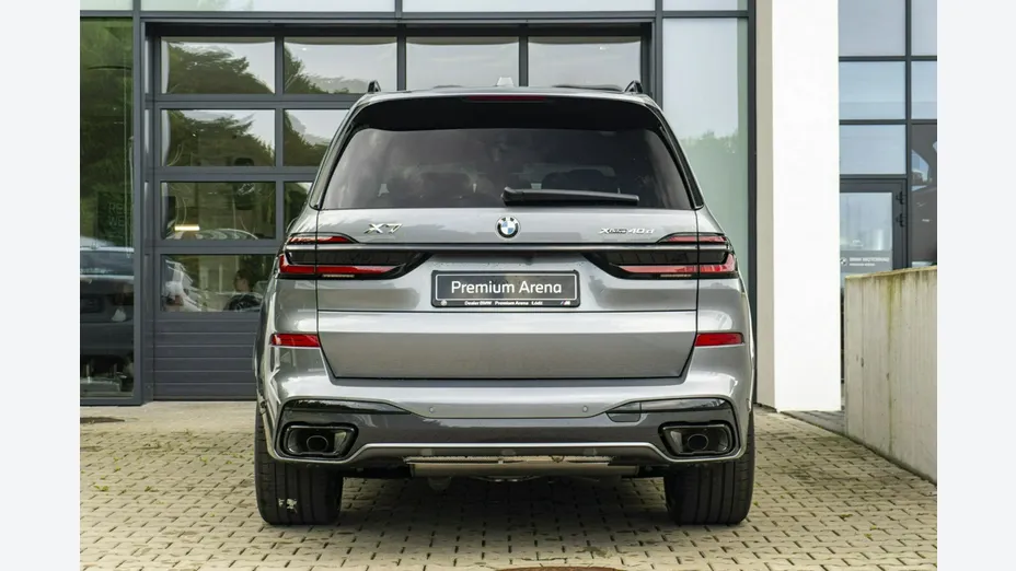 BMW X7 -