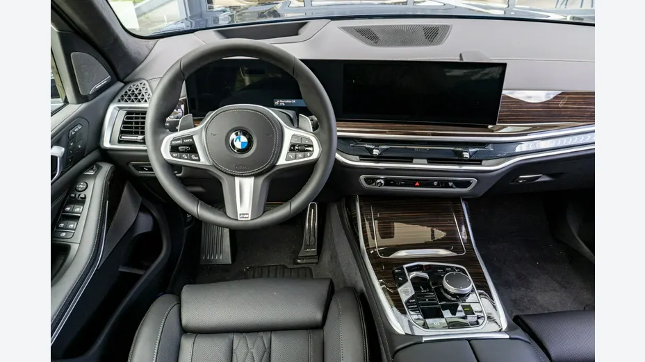 BMW X7 -