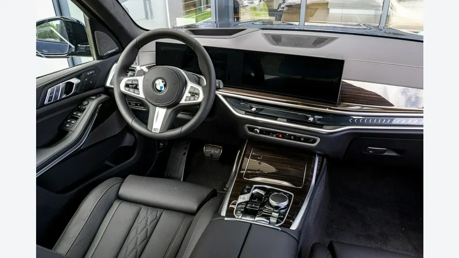 BMW X7 -