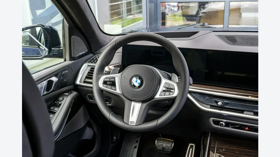 BMW X7 -