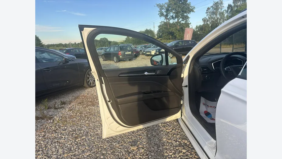 FORD Mondeo -
