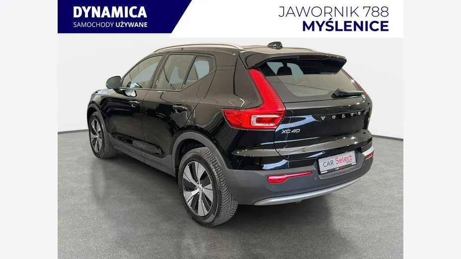 VOLVO XC40 -