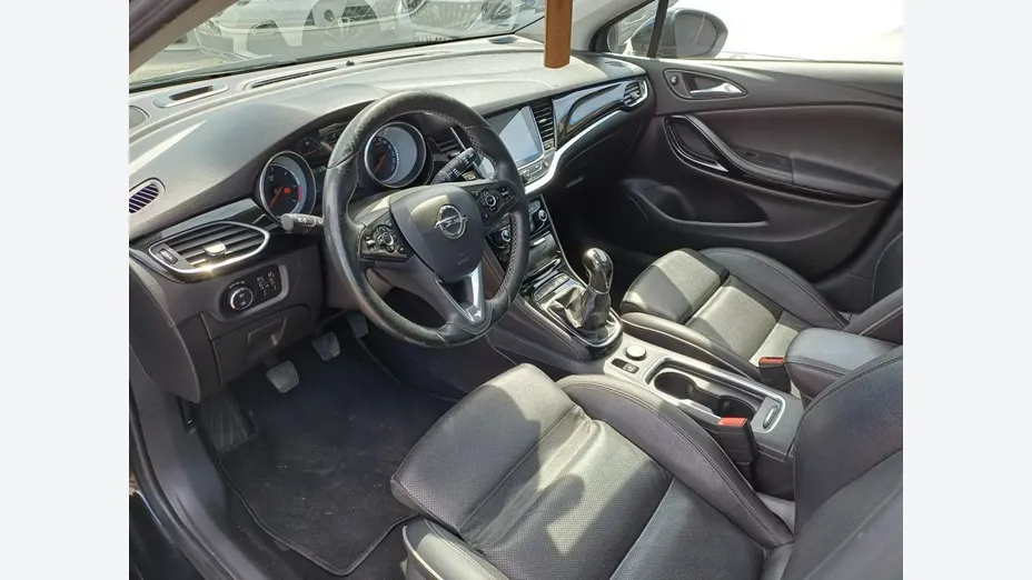 OPEL Astra -