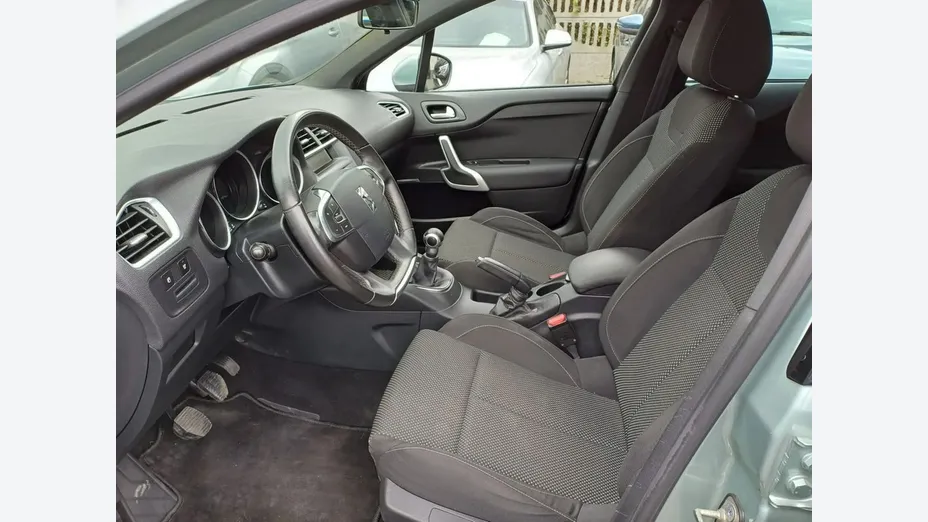 CITROEN DS4 -