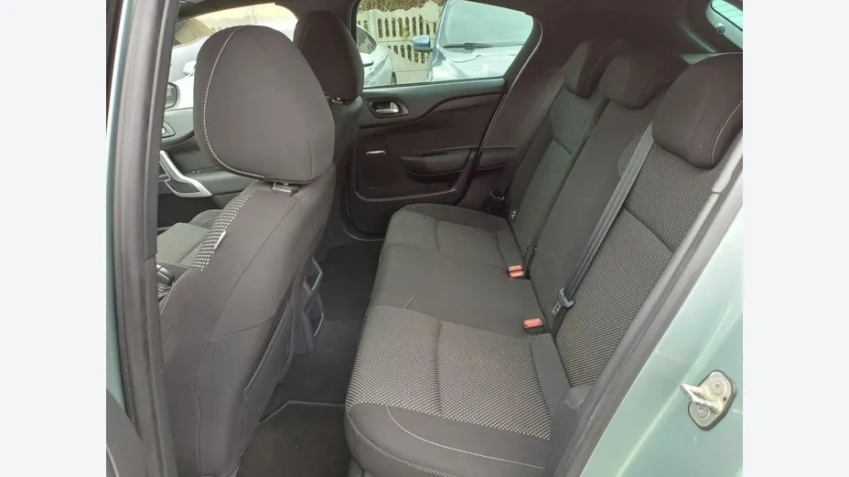 CITROEN DS4 -