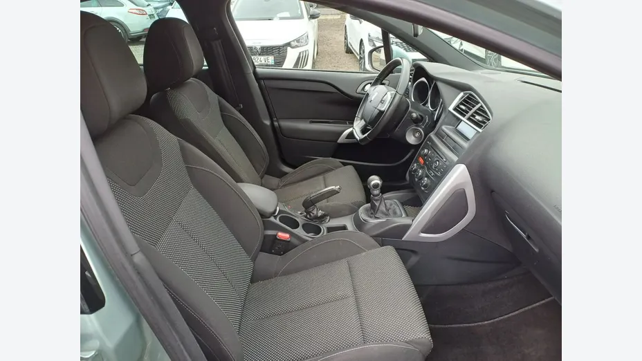 CITROEN DS4 -