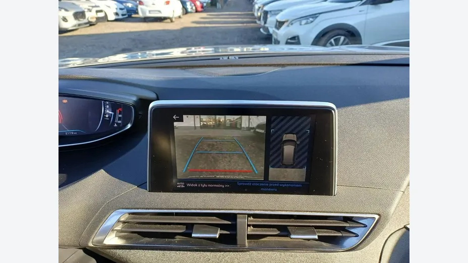 PEUGEOT 3008 -