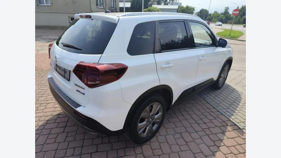 SUZUKI Vitara -