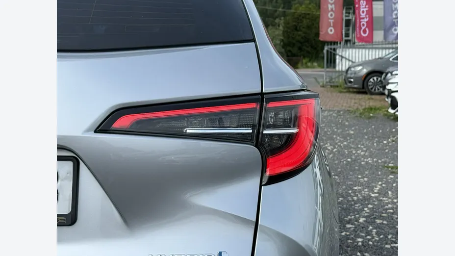 TOYOTA Corolla -