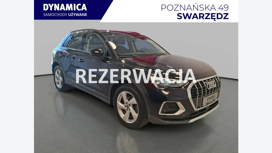 AUDI Q3 -