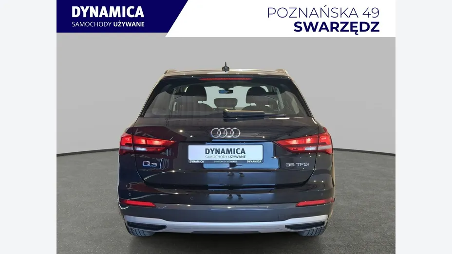 AUDI Q3 -