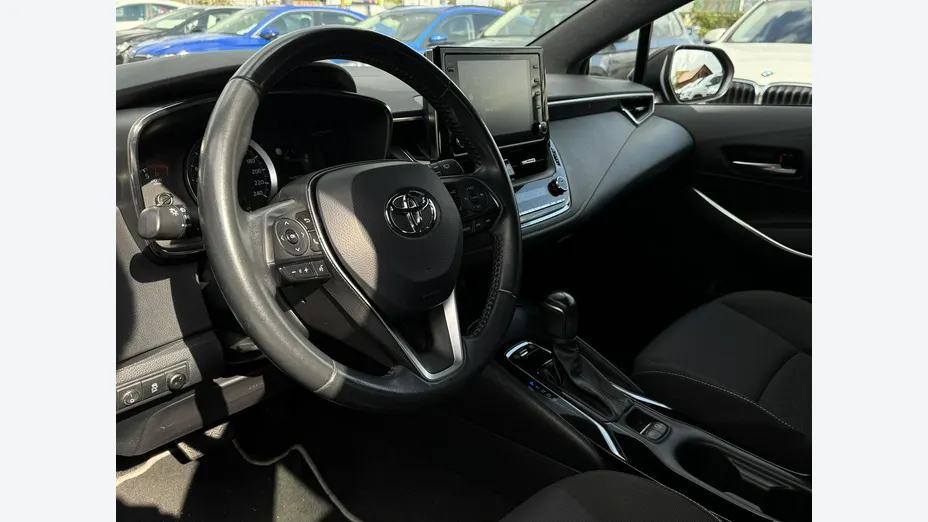 TOYOTA Corolla -