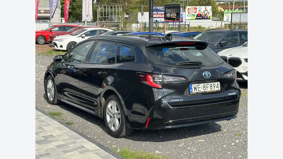 TOYOTA Corolla -