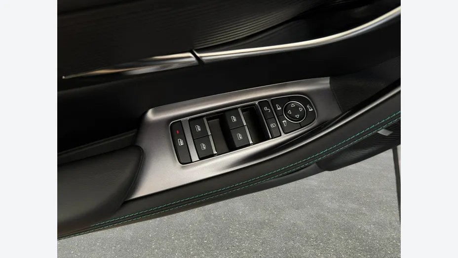 BYD Seal U -