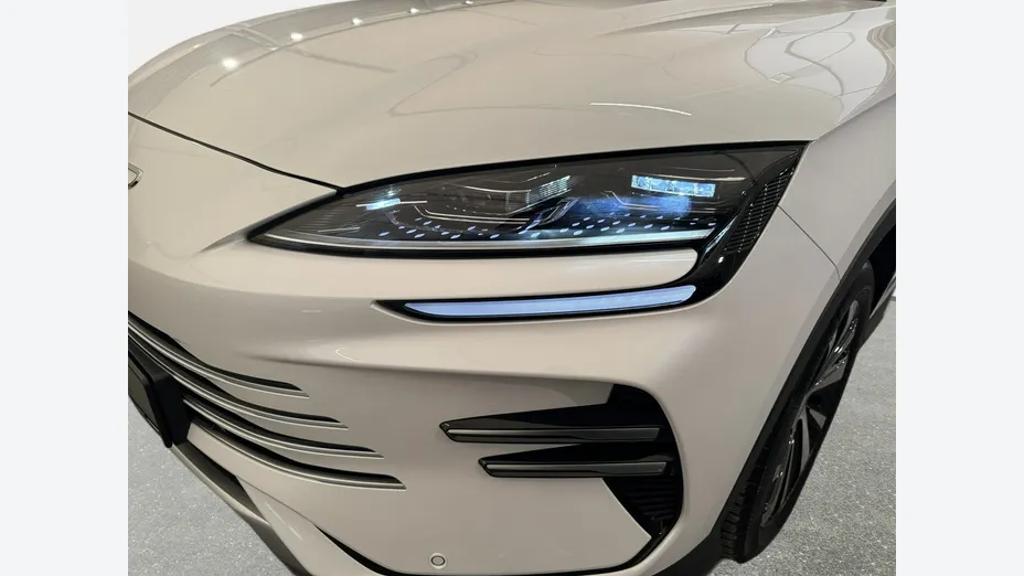 BYD Seal U -