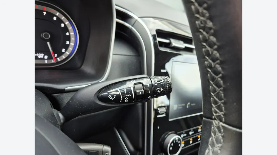 HYUNDAI Tucson -