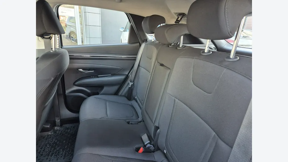 HYUNDAI Tucson -