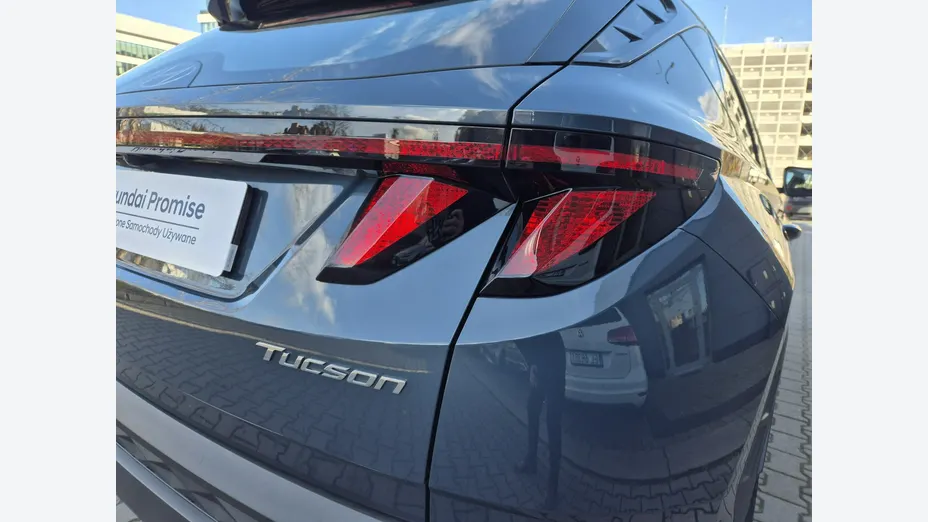 HYUNDAI Tucson -