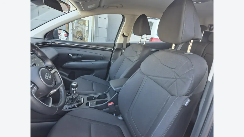 HYUNDAI Tucson -