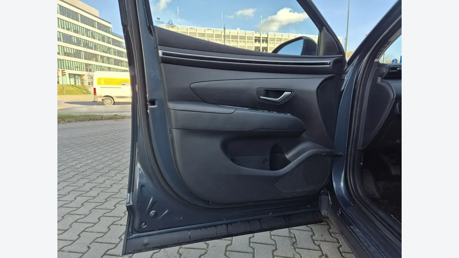 HYUNDAI Tucson -