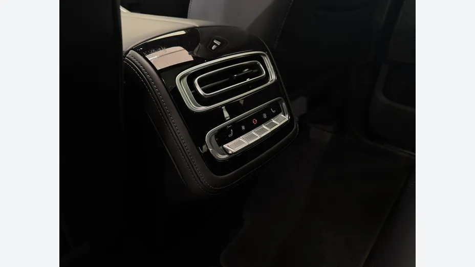 OMODA Omoda 9 -