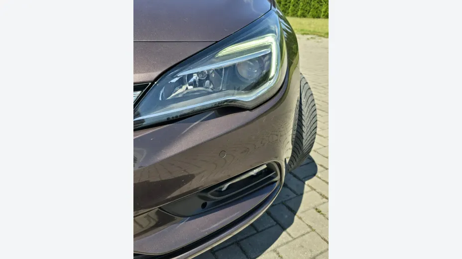 OPEL Astra -