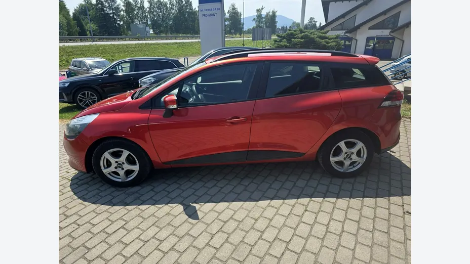 RENAULT Clio -