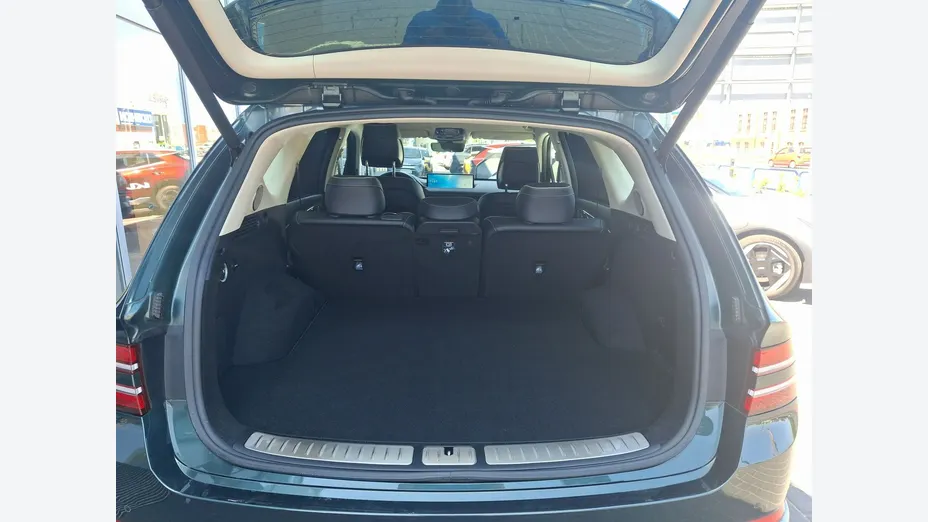 Genesis GV80 -