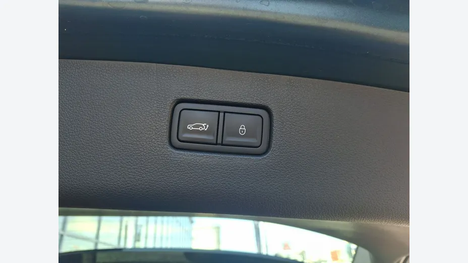 Genesis GV80 -