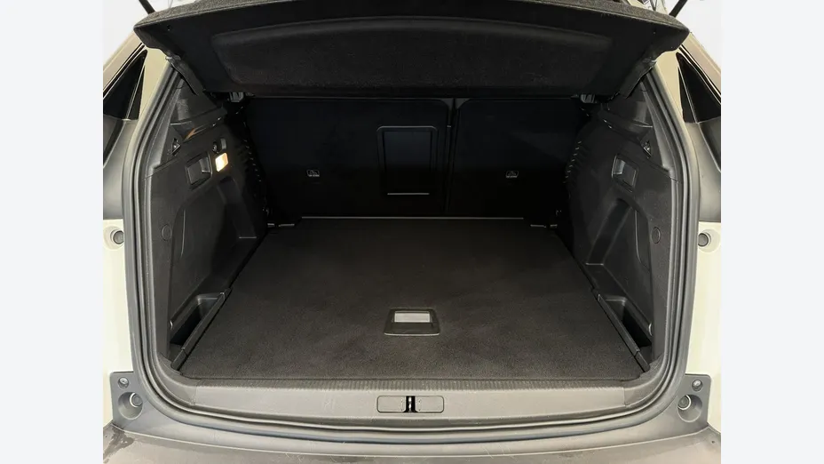 PEUGEOT 3008 -