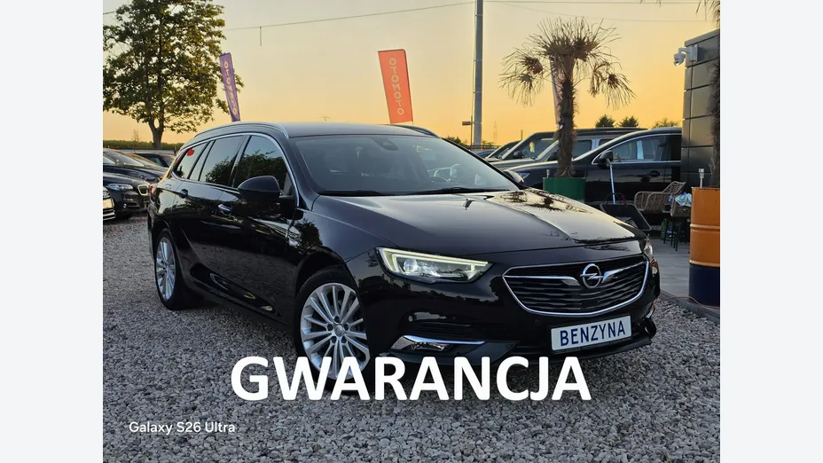 OPEL Insignia -