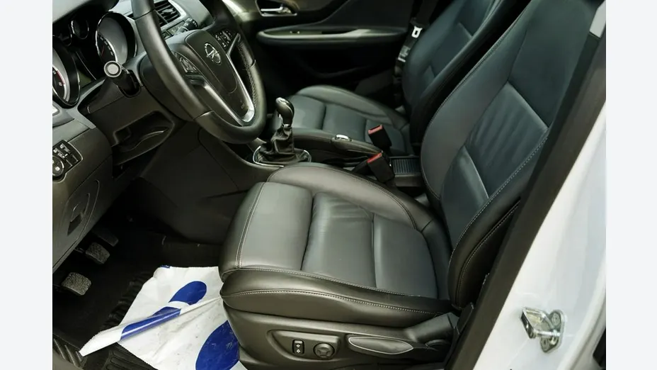 OPEL Mokka -