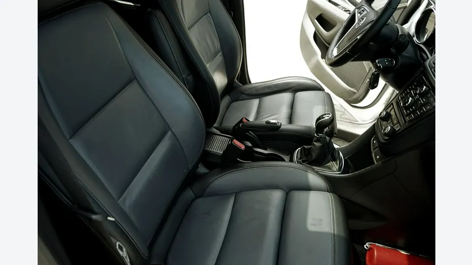 OPEL Mokka -