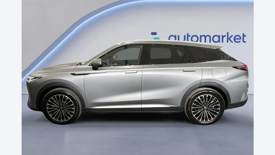 OMODA Omoda 9 Omoda 9 1.5 Super Hybrid Exclusive AWD