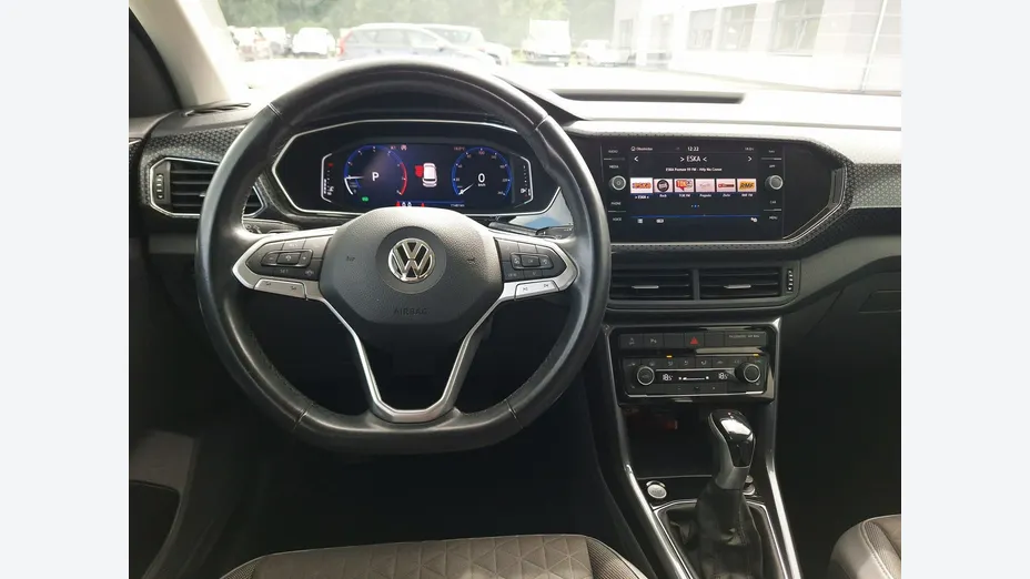VOLKSWAGEN T-Cross -