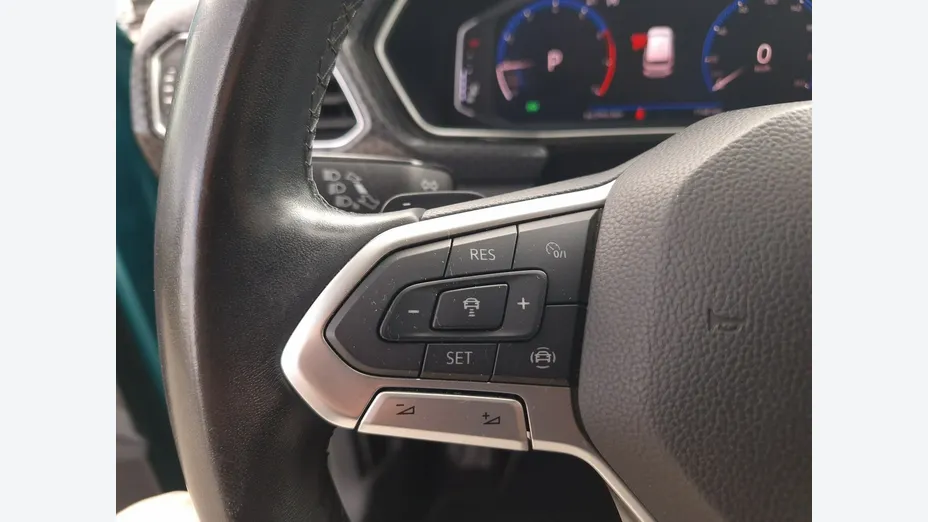 VOLKSWAGEN T-Cross -