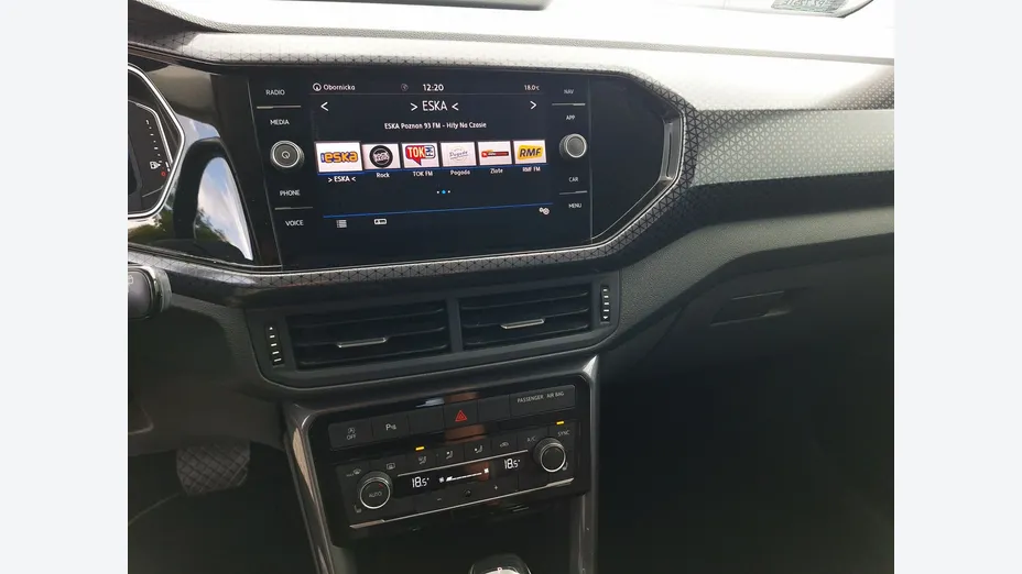 VOLKSWAGEN T-Cross -
