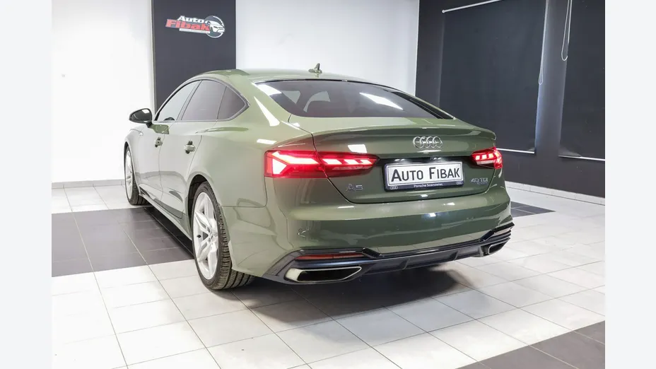 AUDI A5 -