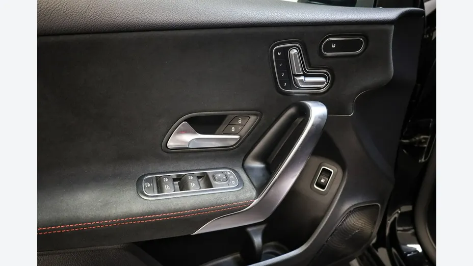 MERCEDES-BENZ A Klasa -