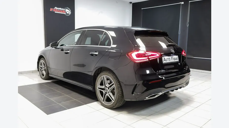 MERCEDES-BENZ A Klasa -